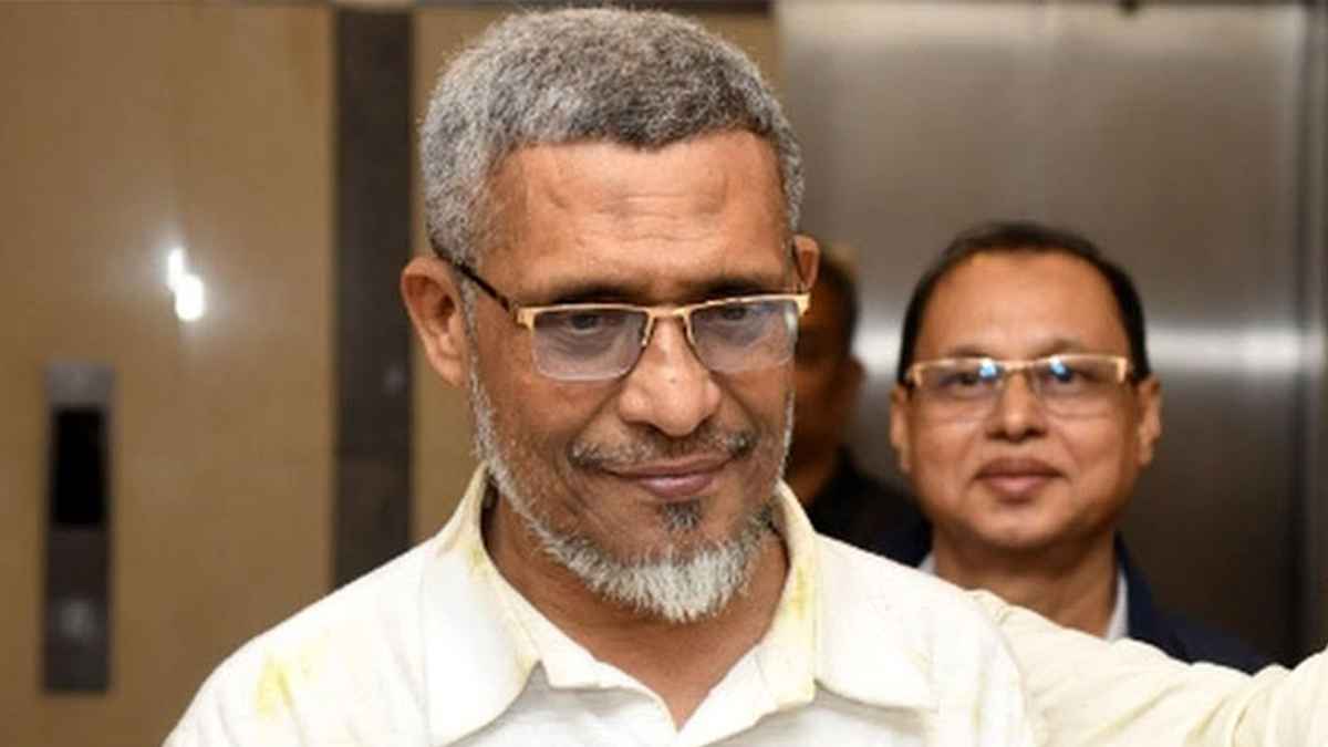 দেশে ফিরলেন বিএনপি নেতা লুৎফুজ্জামান বাবর